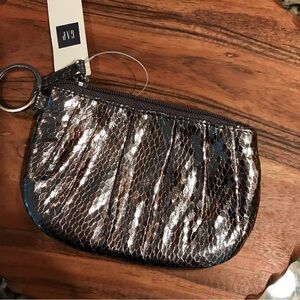 ▪️GAP Metallic Keychain/Wristlet